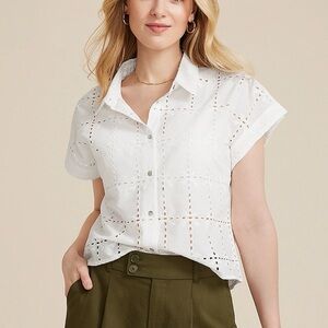 Vigoss Eyelet Button Down Cropped Shirt Solid White Collared Beach Large Women’s